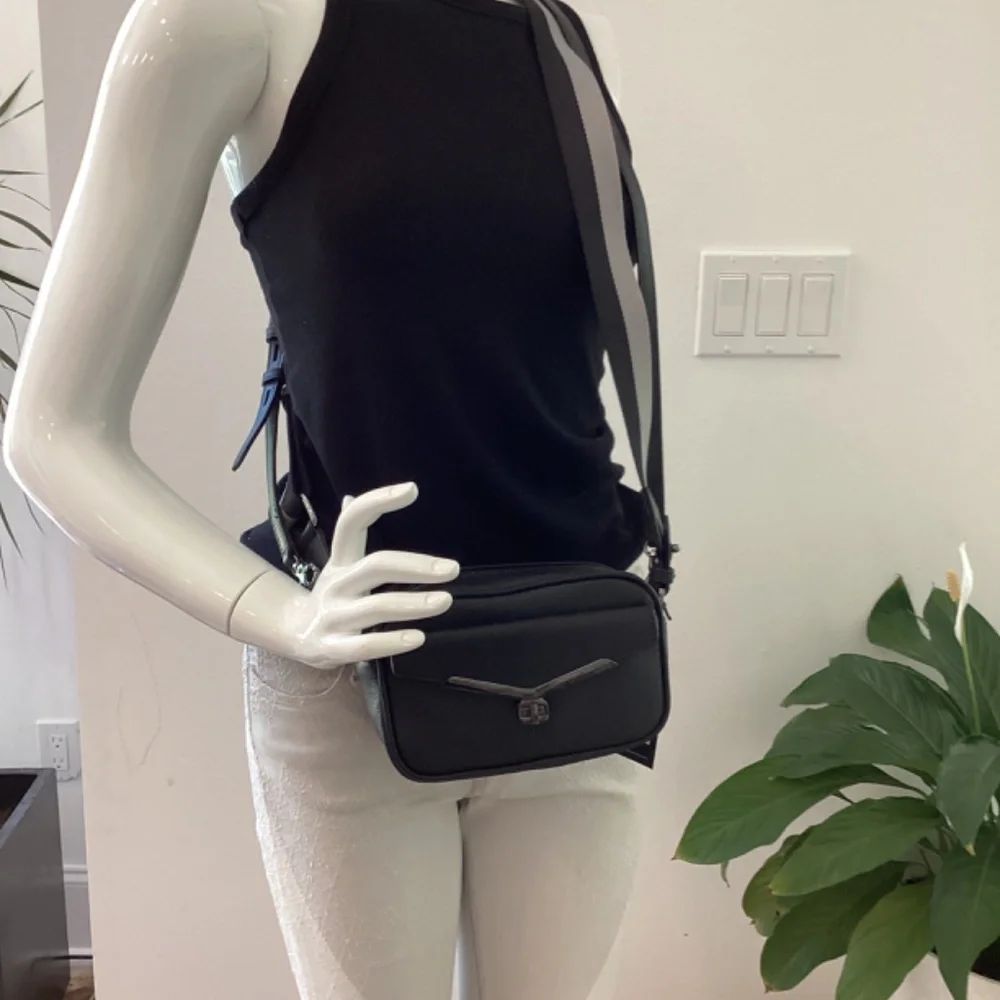 REDUCED $245 Botkier Cobble Hill Camera Crossbody Bag Black Crossgrain Leather